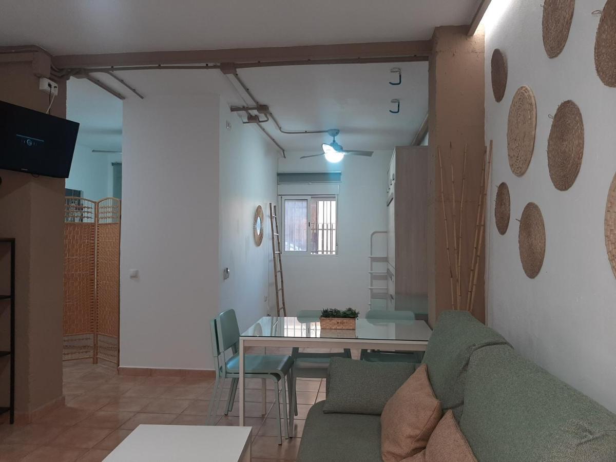 Apartamento Huelin, A 5 Minutos A Pie De La Playa Малага Экстерьер фото